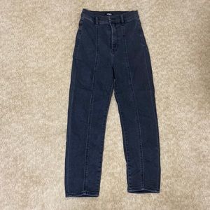 Express slim straight jean with seam